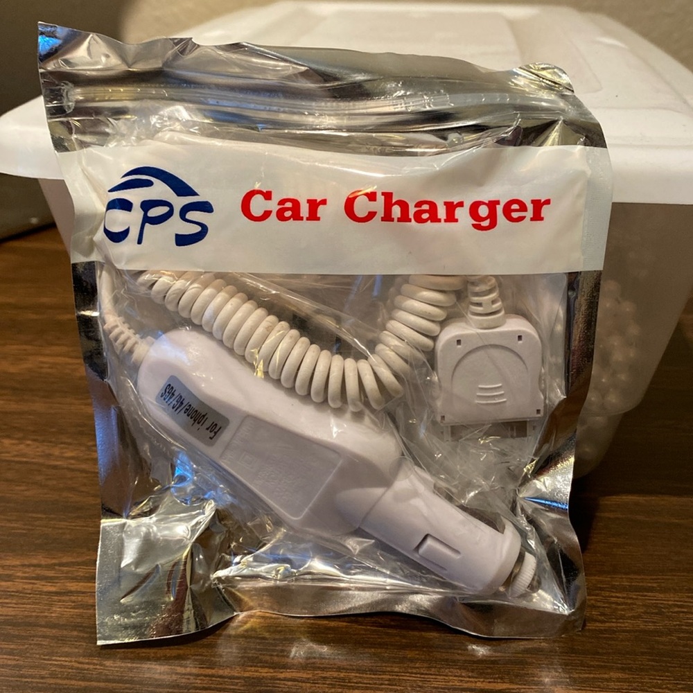 🛑LAST CHANCE🛑NEW iPhone Car Charger iPhone 4G/GS